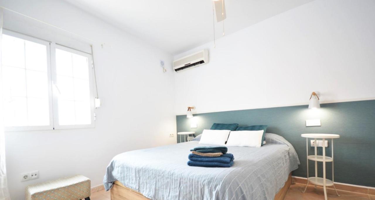 Apartamentos Alazul Jrj Кониль-де-ла-Фронтера Экстерьер фото