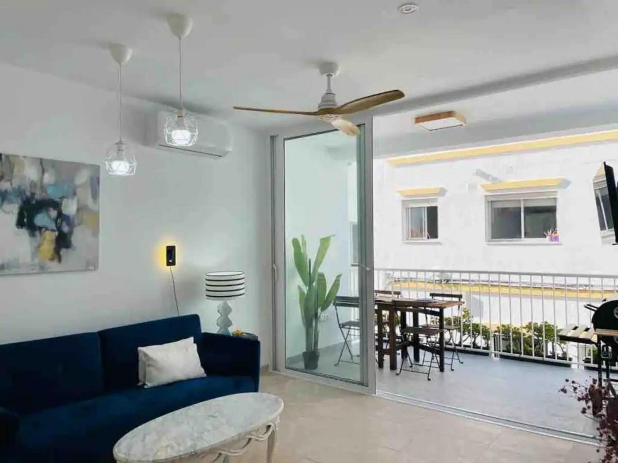 Apartamentos Alazul Jrj Кониль-де-ла-Фронтера Экстерьер фото